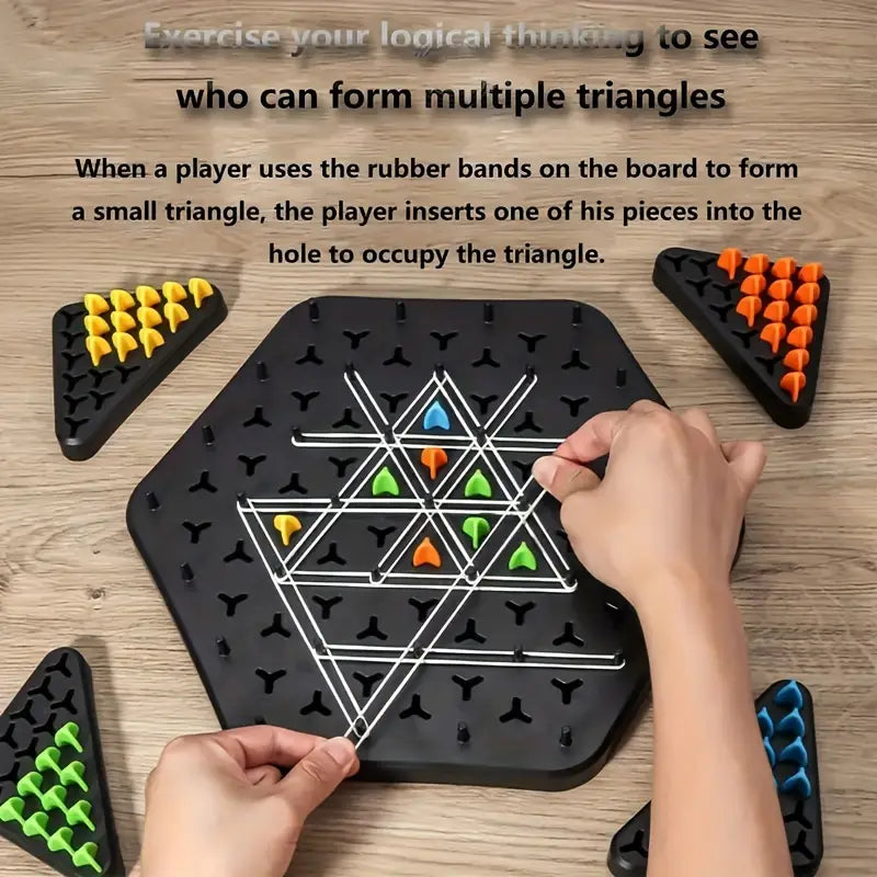 Joc interactiv de sah, educativ, cu benzi de cauciuc si triunghiuri geometrice, pentru copii