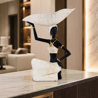 Statuetă Decorativă Femeie Africană cu Tavă – 32 × 21,5 × 12 cm - detaliu produs