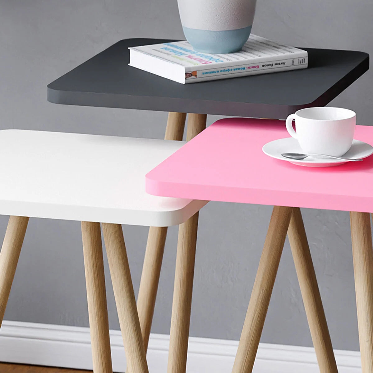 Set 3 masute decorative cu picioare din lemn 34x34 cm, 3 inaltimi (41 / 45 / 49 cm)