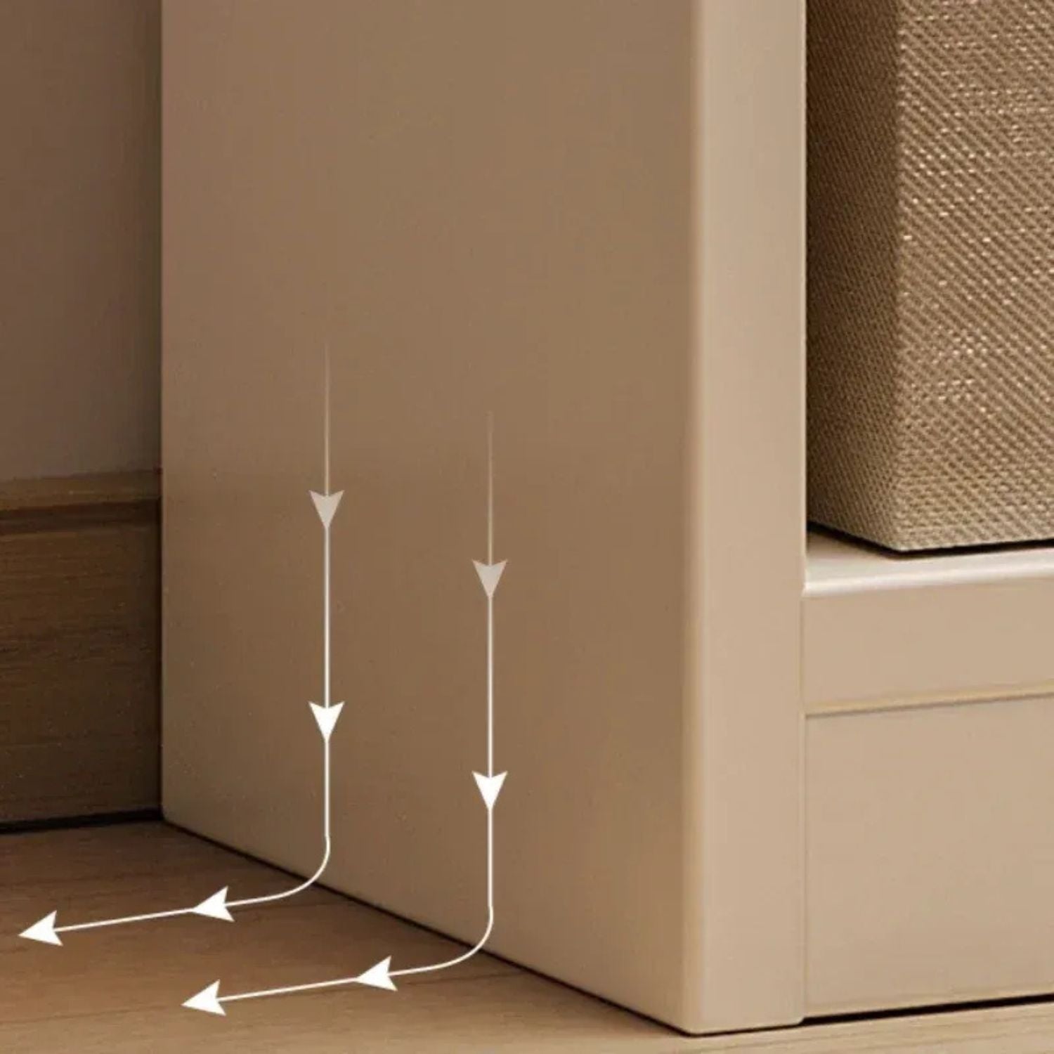 RESIGILAT - Bibliotecă cu 6 rafturi deschise, cadru lemn – alb/stejar negru, 180x60x24 cm