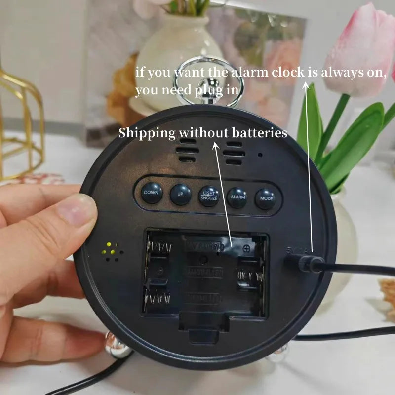 Ceas desteptator digital LED 4,4" cu afisaj color, comanda vocala si alarme personalizabile - trezeste ecranul prin bataie din palme