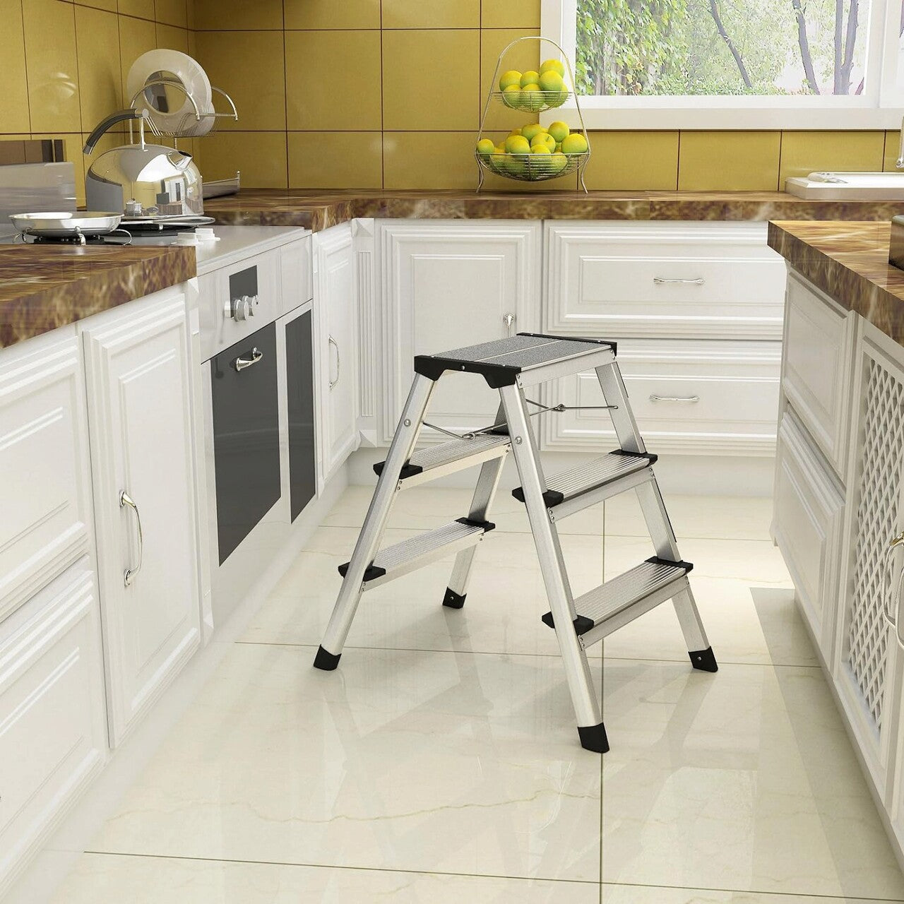 Scara aluminiu 3 trepte pliabila – usoara, stabila, antiderapanta, 150 kg