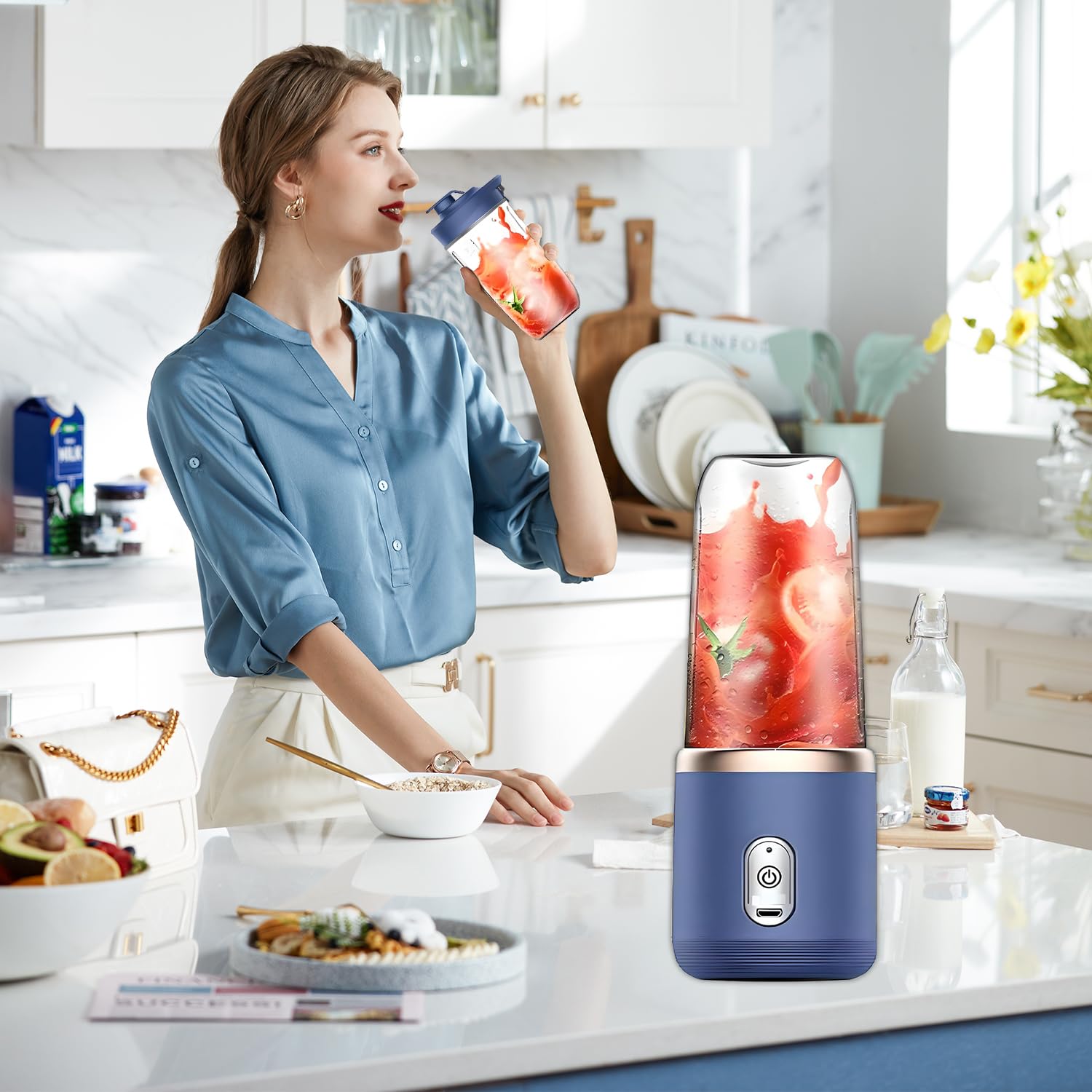 Mini Blender Portabil Electric, Cu Acumulator, 2 Recipiente, 6 Lame 3D, 300 ml, 40W, Capac Inclus, Albastru