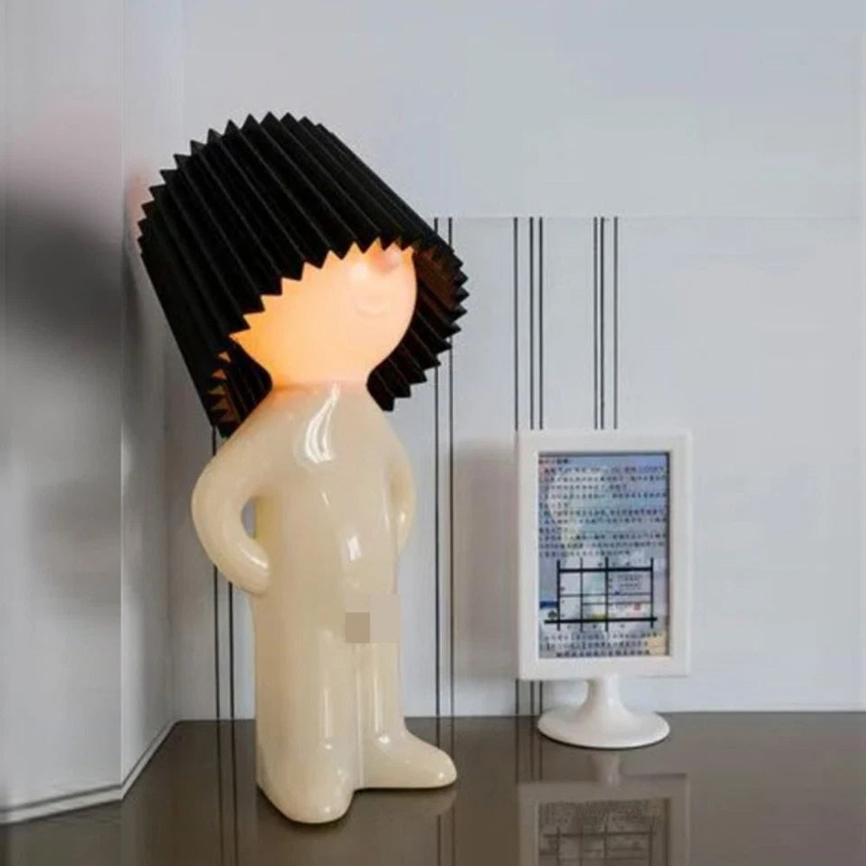 Lampa de birou „Little Shy Man” – Design creativ cu LED cald, pentru decor amuzant și modern
