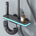 Coloana de dus multifunctionala cu para fixa, dus de mana, baterie digitala si suport pentru produse