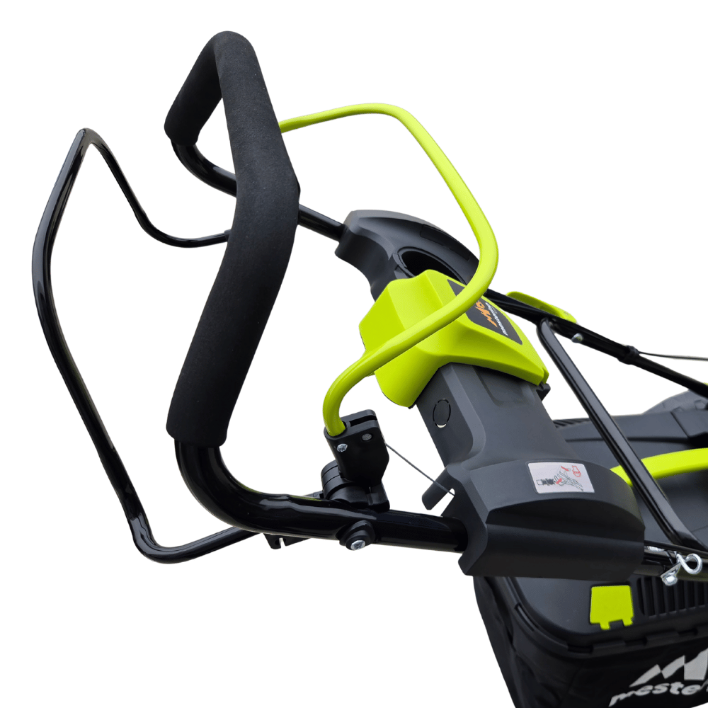 Masina autopropulsata pentru tuns gazonul Mesterino Tools MTBJXPM46N-169 cu motor QL170, 4CP, diametru taiere 457mm/18inch, 8 inaltimi de taiere, roti fata 8 inch, roti spate 11 inch, sac colector 60l colectare, evacuare lateral si mulcire