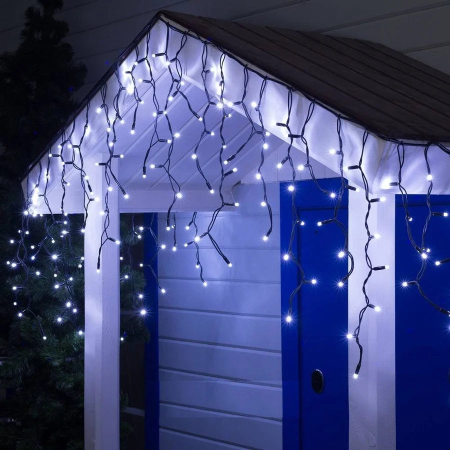 Instalatie LED Perdea Turturi 8x0.6m 200 LED-uri Fir Negru multicolor - detaliu produs