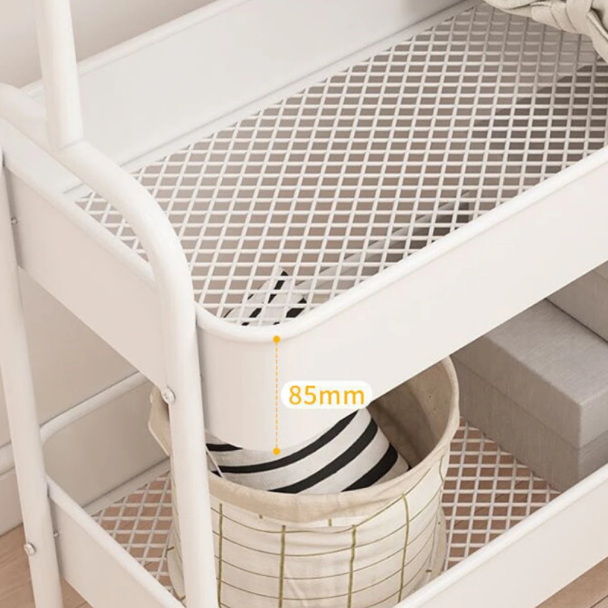 Suport pentru haine cu roti si cosuri metalice, 2 etaje, 160 x 68 x 30 cm, alb