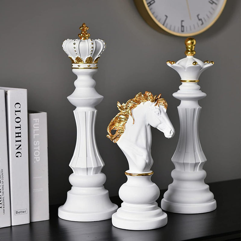 Pachet Statuete Sah Premium : Ornamente Regi, Dame, Calareți - sculpturi decorative  din rășină pentru decoratiuni în casa