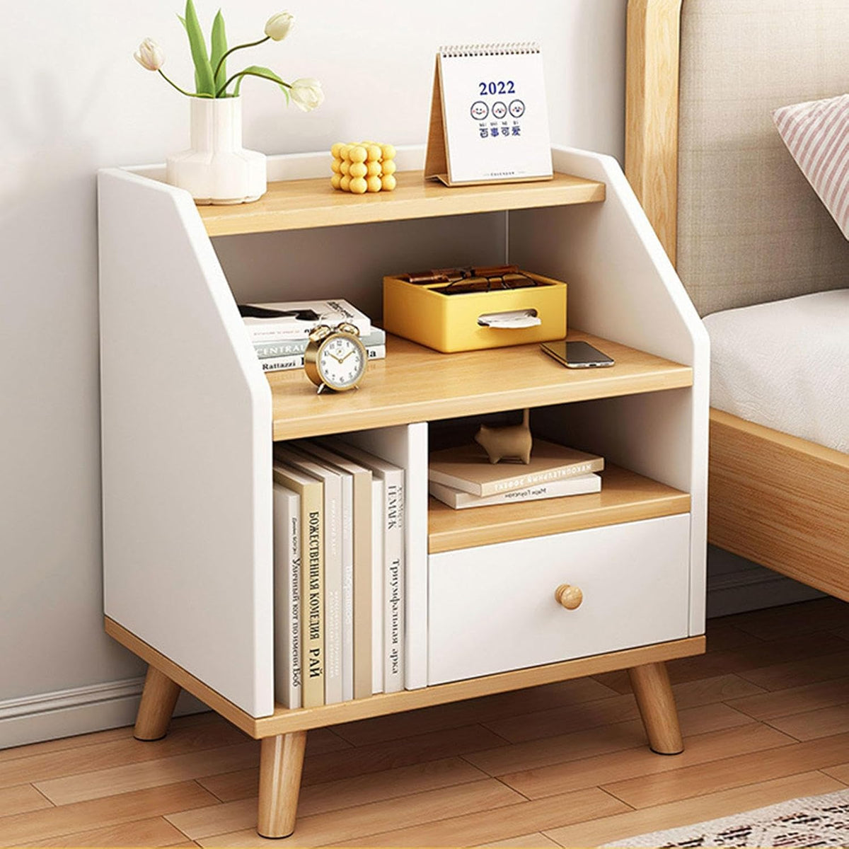 RESIGILAT - Noptiera moderna cu 3 polite si un sertar, 40x30x53cm