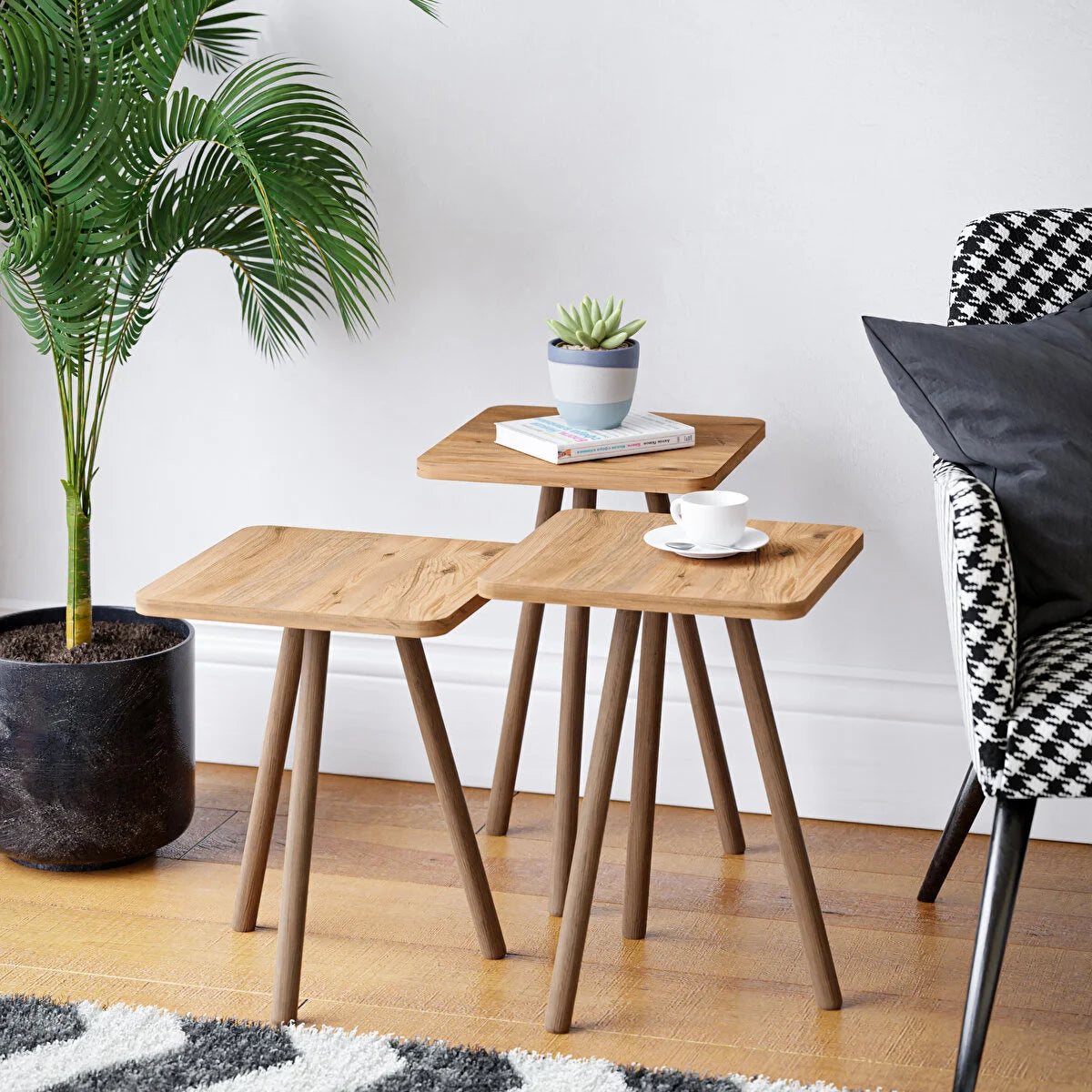 Set 3 masute decorative cu picioare din lemn 34x34 cm, 3 inaltimi (41 / 45 / 49 cm)