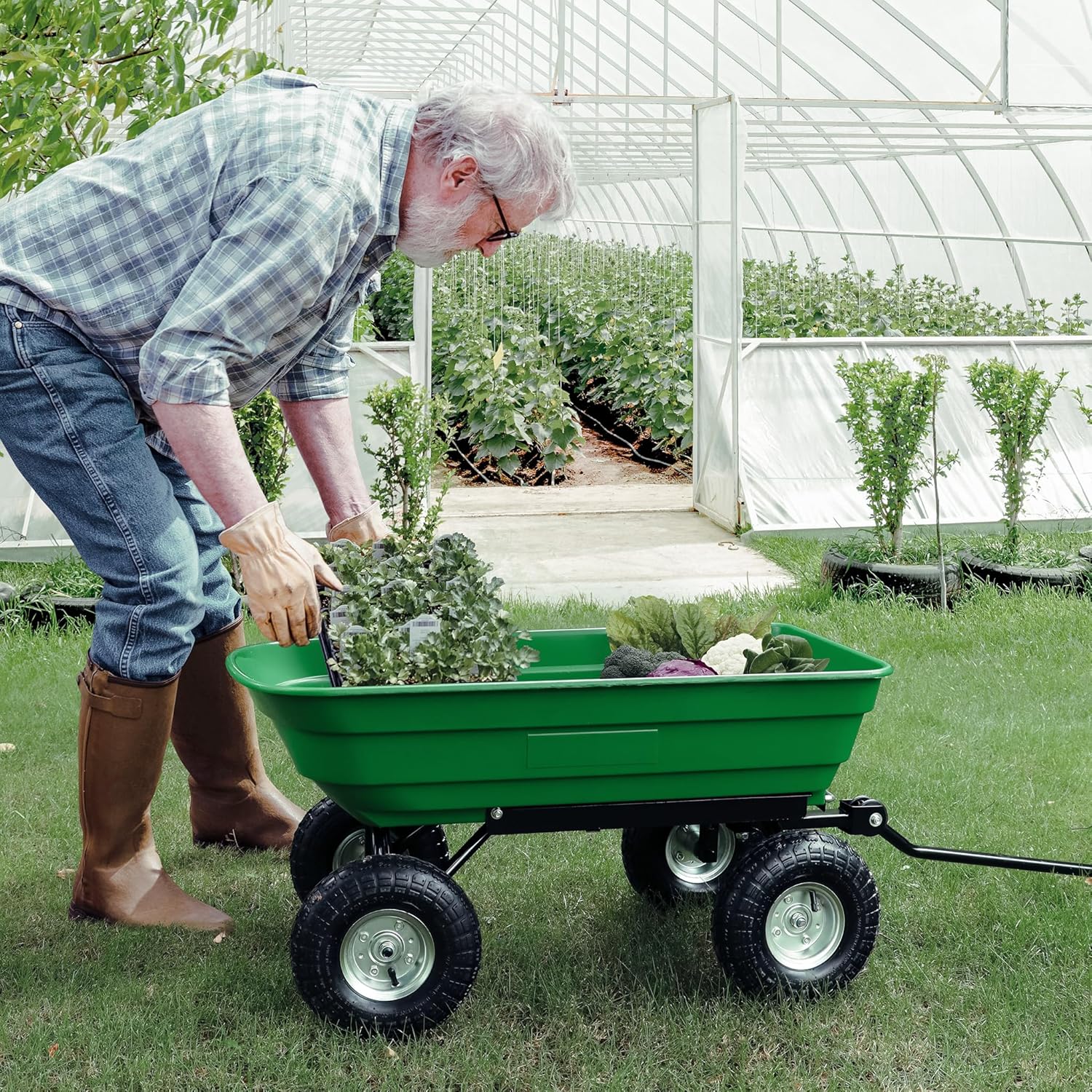 Carucior pentru gradina si curte, cuva basculanta, 125 L, roti cauciuc, verde