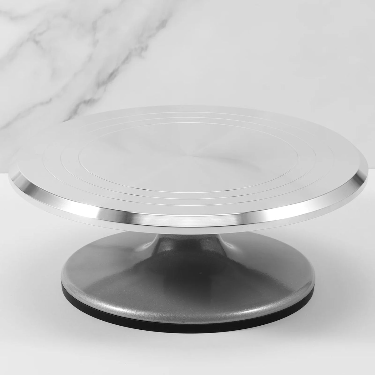 Platou cu picior rotativ pentru decorat tort, aluminiu, diametru 30 cm si picior antiaderent