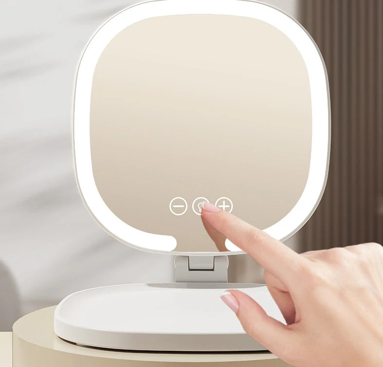 Oglinda de machiaj LED portabila cu marire 1X/3X – pliabilă, cu buton Touch,