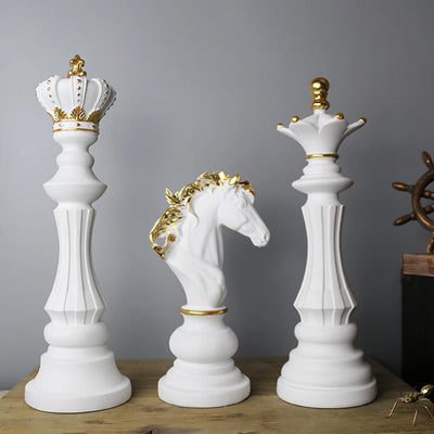 Pachet Statuete Sah Premium: Ornamente Regi, Dame, Calareți - decoratiuni casa din rășină