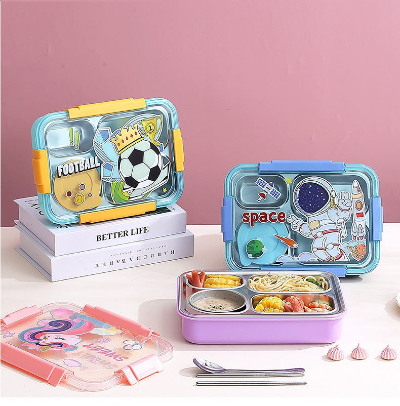 Caserola termica 4 compartimente din inox pentru copii cu lingurita, 900 ml, 16.8 X 22.6 X 6.5cm