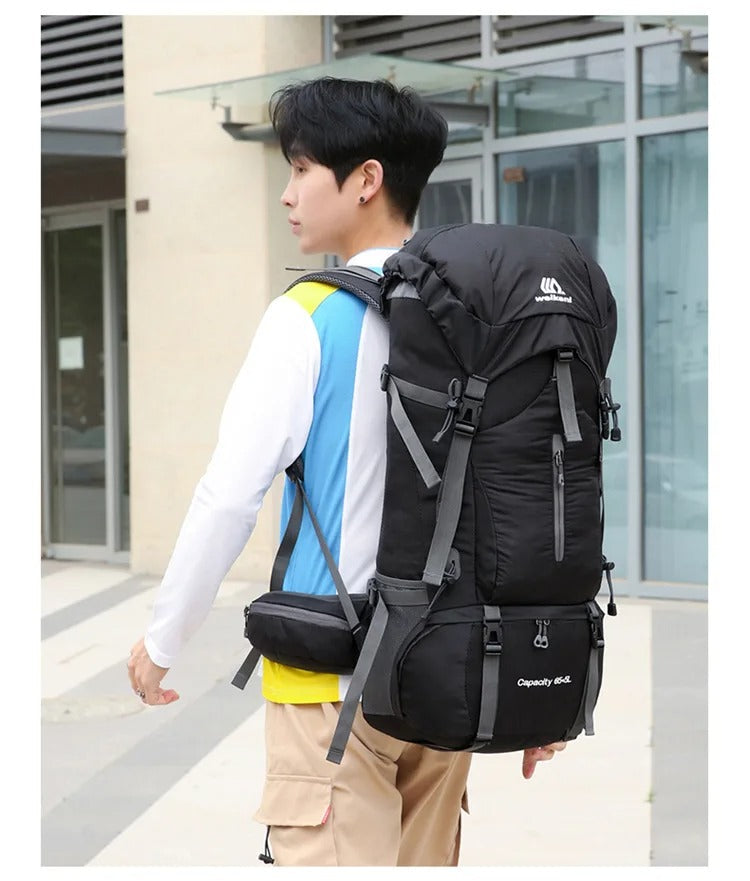 Rucsac drumetie 70L cu husa ploaie si sistem prindere echipament 70x32x23 cm