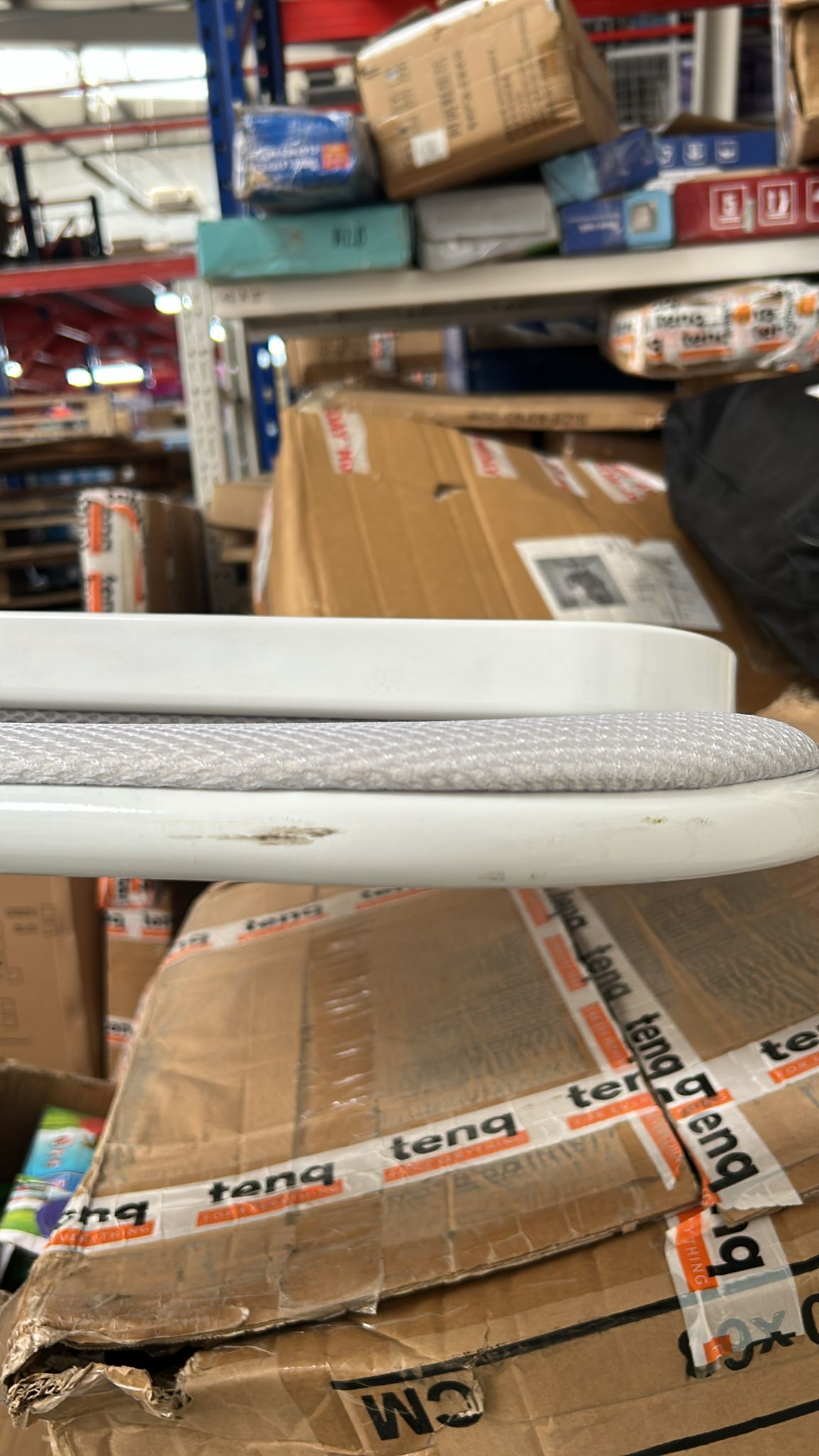 RESIGILAT - Scaun pliabil tapitat piele ecologica/material textil, cadru metalic 42x42x78 cm