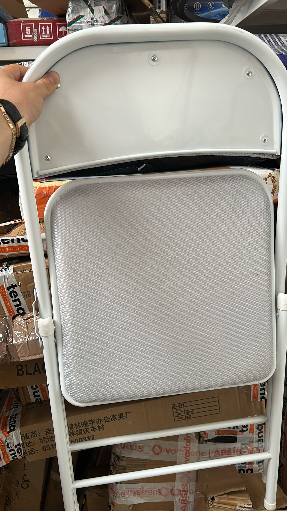 RESIGILAT - Scaun pliabil tapitat piele ecologica/material textil, cadru metalic 42x42x78 cm