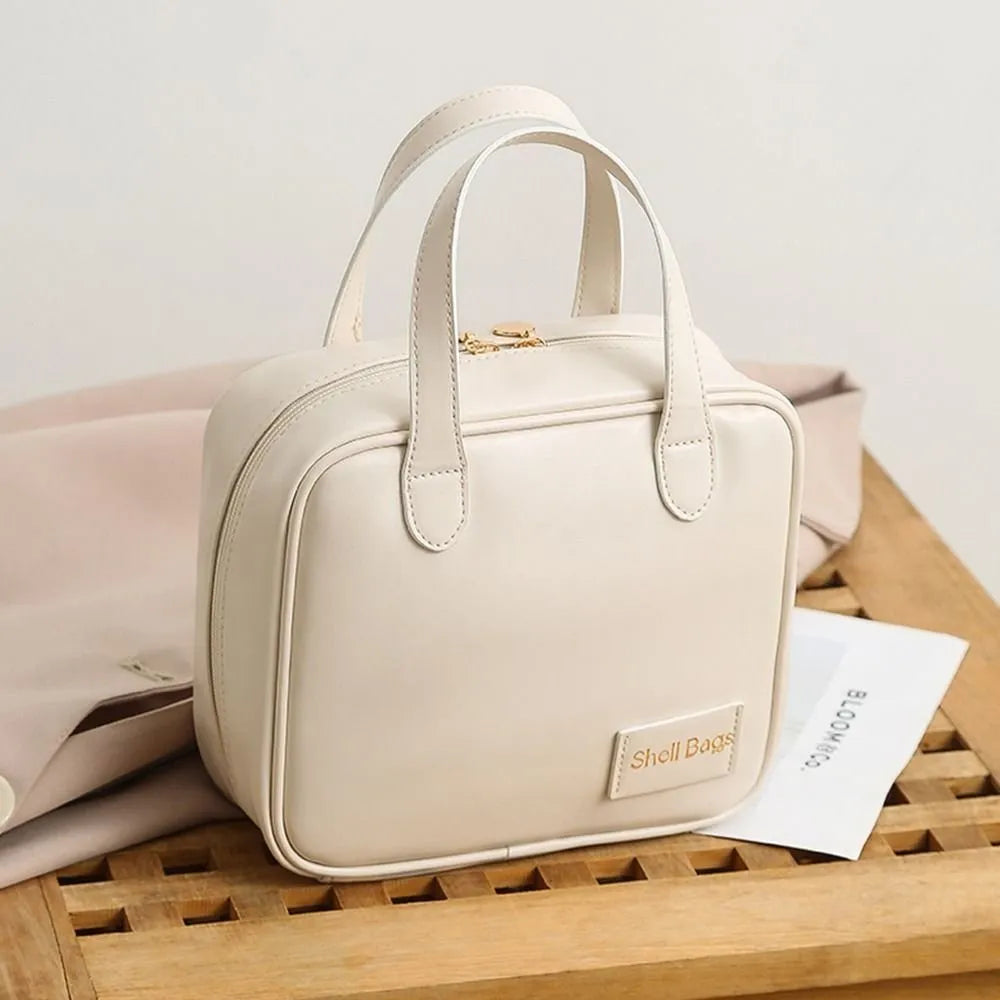 Geanta de Machiaj Portabila din Piele Ecologica, 21x19x8cm