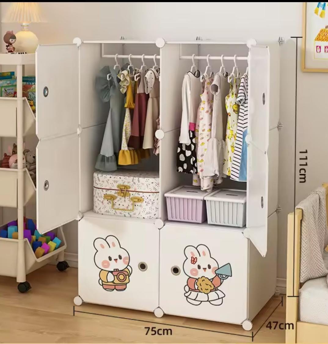 Dulap modular pentru haine copii cu usi si bara pentru umerase, organizator depozitare, model iepuras, alb 75 x 47 x 111 cm