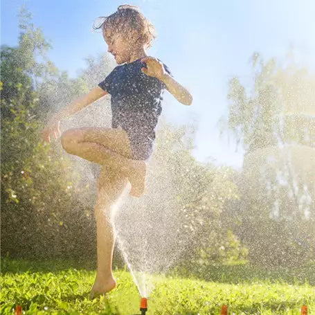 Sistem de Irigatie pentru gazon, gradina si terasa cu perdea de apa din plastic, duze ajustabile, 10m