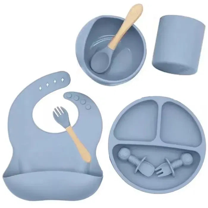 Set hranire bebelusi  8 piese, termorezistente, silicon, fara BPA, pliabile, usor de curatat