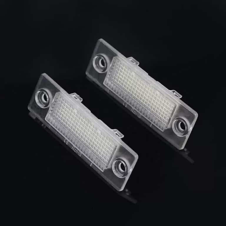 Set 2 lampi LED numar VW, 18 SMD, 6500K, Plug &amp; Play, fara eroare, cod 0027
