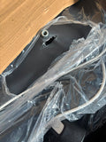 RESIGILAT — Scaun Gaming Racing SpeedX GT, Piele Ecologică, Recliner, Perne Ergonomice și Suport pentru Picioare Alb cu negru · Acceptabil #001