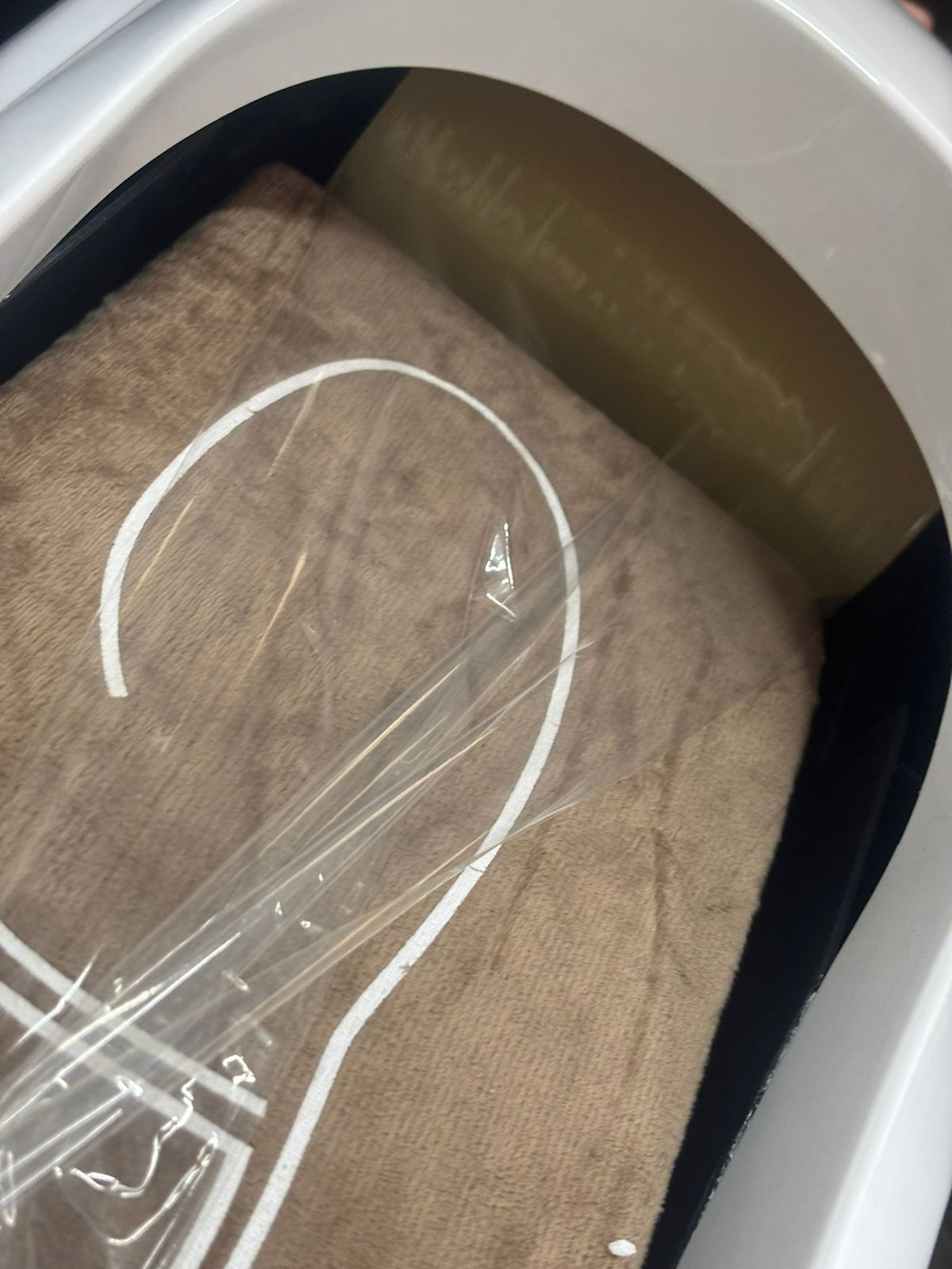 RESIGILAT — Dispenser Automat Aplicat Folie / Botosei Unica Folosinta Incaltaminte – 1000 Acoperitori / Rola Reincarcabila · Incomplet #002