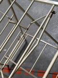 RESIGILAT — Uscator rufe metalic 180x130 cm, pliabil, cu roti, suport incaltaminte si aripi laterale, alb/negru beige · Acceptabil #001