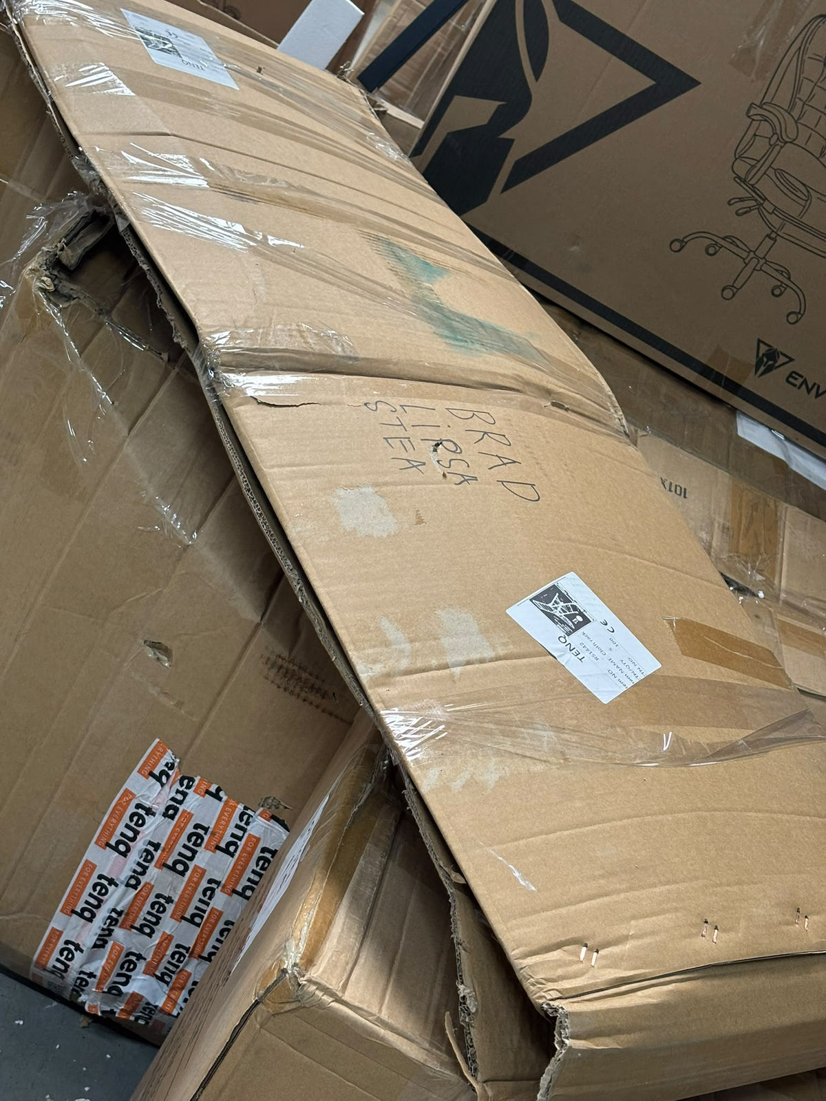 RESIGILAT — Brad artificial cu fibra optica multicolora si LED-uri, suport metalic, 120cm pana la 240cm 210cm · Incomplet #001