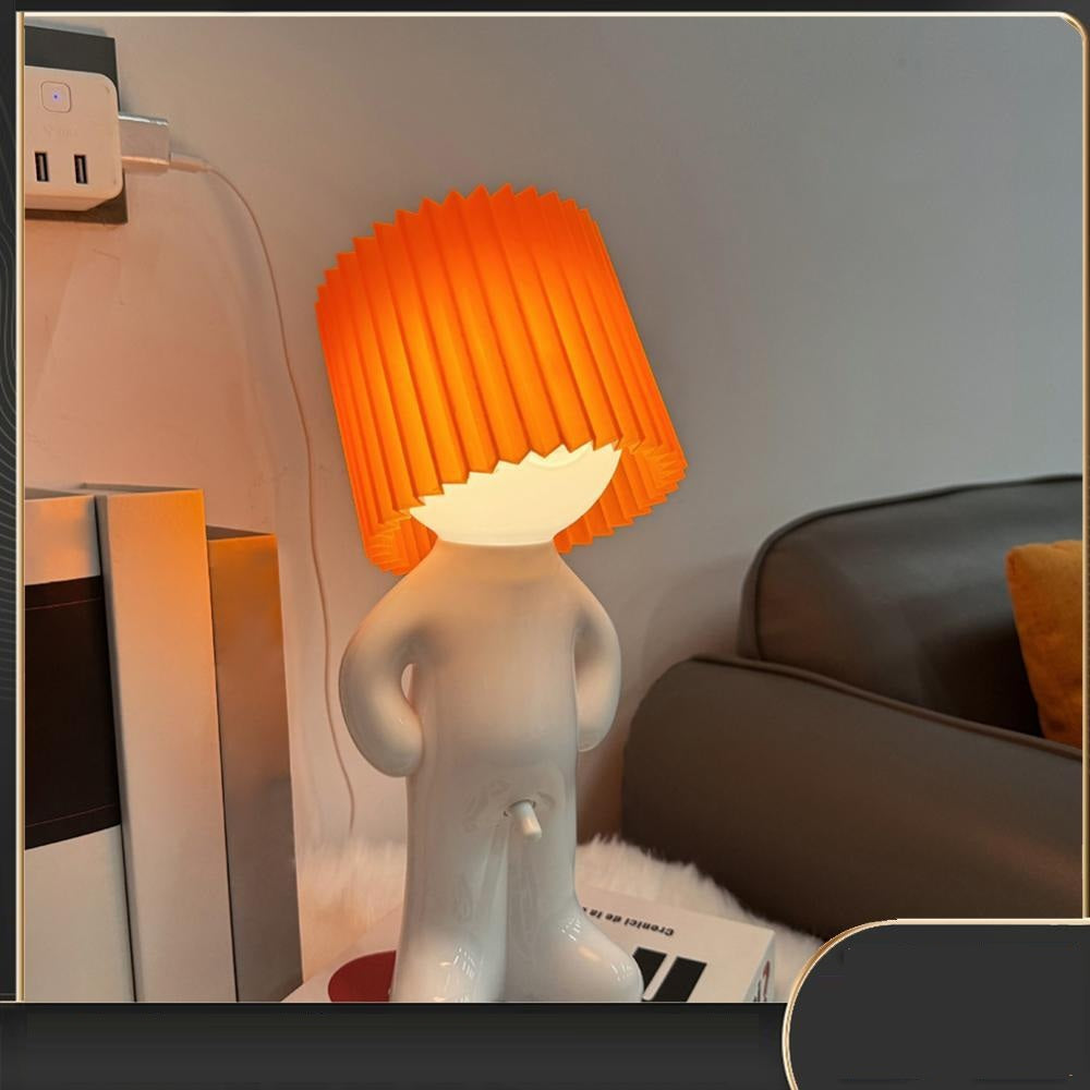 Lampa de birou „Little Shy Man” – Design creativ cu LED cald, pentru decor amuzant și modern