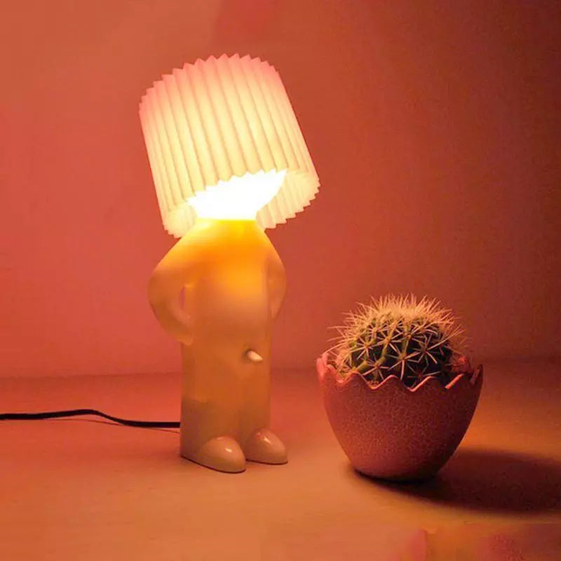 Lampa de birou „Little Shy Man” – Design creativ cu LED cald, pentru decor amuzant și modern