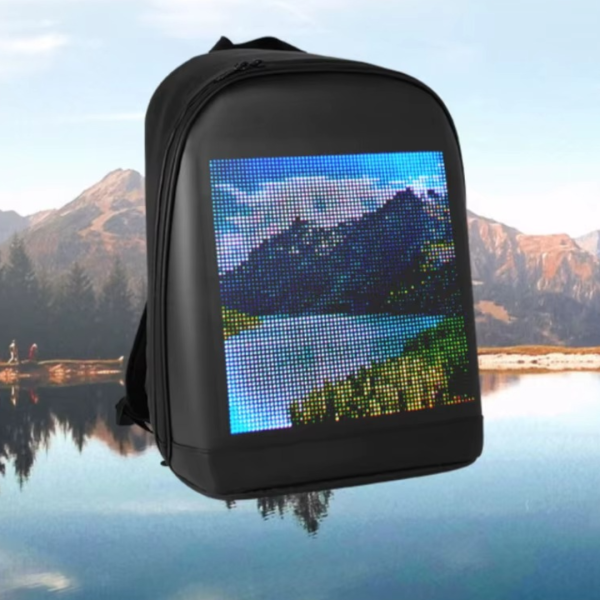 Ghiozdan Smart cu Display LED, WiFi, USB, 23L – Rezistent la Apa, incarcare USB