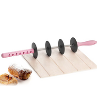 Set doua taietoare profesionale de saratele si croissante - imagine 6
