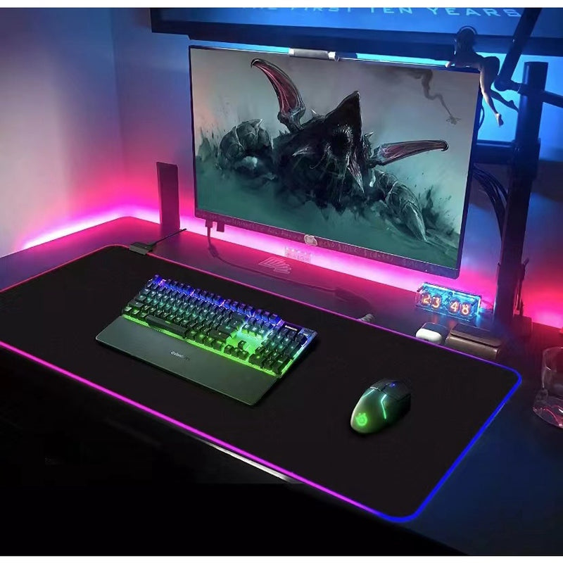 Mouse Pad gaming cu iluminare led rgb 80 x 30 negru