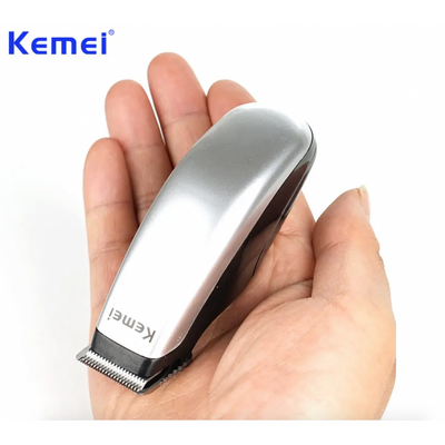 Aparat de ras Kemei KM 666