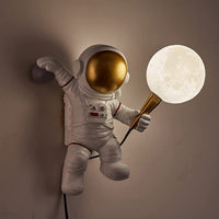 Lampa de veghe pentru copii, model astronaut - imagine 5